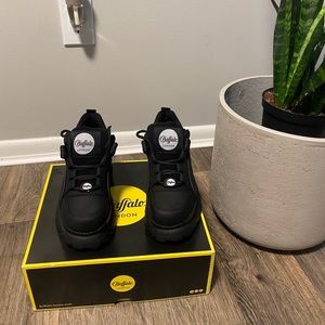 Buffalo London Platform Sneakers